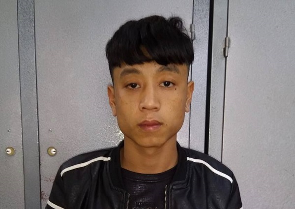 Hải Dương: Hai nghi phạm đâm chết người tại quán karaoke ra đầu thú - Hình 1