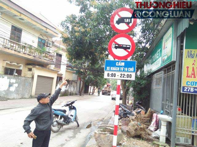 Nghệ An: Dân dựng chốt chặn đường vì thi công gây ô nhiễm, nứt nhà - Hình 3