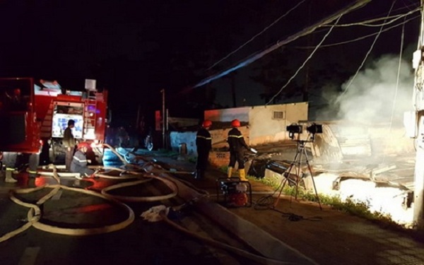 Camera an ninh “tố” nghi can trong vụ 5 người chết cháy ở Đà Lạt - Hình 2