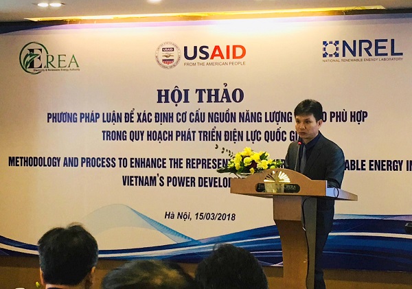 Đẩy mạnh phát triển năng lượng tái tạo