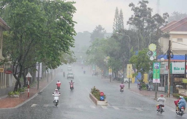 Ảnh hưởng không khí lạnh các tỉnh Bắc Bộ có mưa dông, Nam Bộ nắng 41 độ C - Hình 1