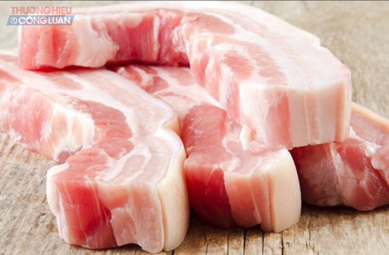 Quận Tây Hồ khai trương cửa hàng cửa hàng thịt lợn sạch tại chợ Phú Gia, phường Phú Thượng