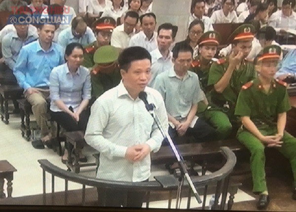 Vụ góp vốn 800 tỷ đồng vào OceanBank: Triệu tập Hà Văn Thắm làm chứng