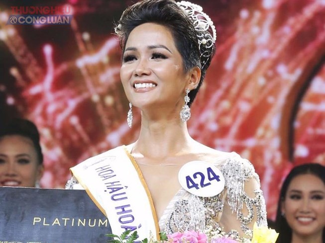 Xuất hiện đối thủ “cực khủng” của H’hen Niê tại Hoa hậu Hoàn vũ 2018