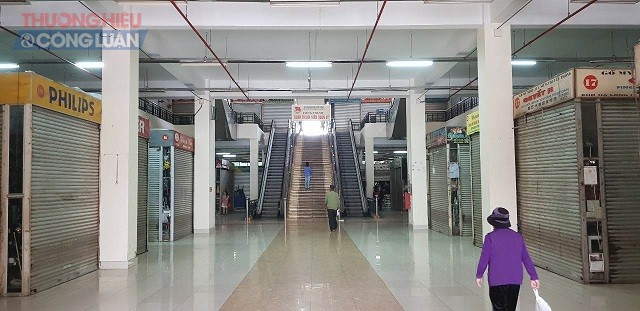 Hạ Long – Quảng Ninh: Khách du lịch “choáng” khi chợ du lịch “vắng như chùa Bà Đanh”