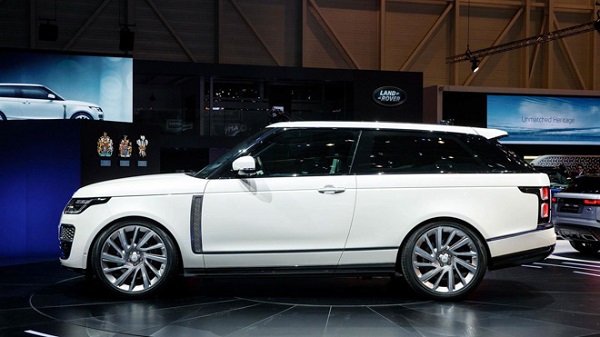 RangeRover sẽ sản xuất SUV siêu sang mui trần? - Hình 4