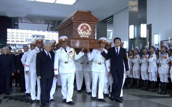Lời cảm ơn của Ban Lễ tang và gia đình nguyên Thủ tướng Phan Văn Khải - Hình 1