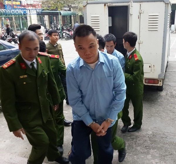 Đề xuất kháng nghị bản án sơ thẩm dành cho “đầu sỏ” buôn lậu sừng tê giác