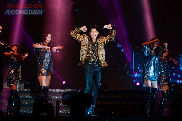 Noo Phước Thịnh “khuấy đảo” sân khấu Hong Kong Asian-Pop Music Festival 2018