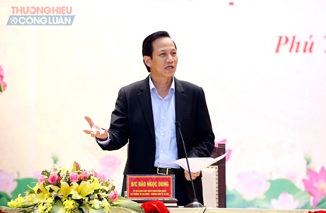 Bộ trưởng Bộ LĐ-TB&XH Đào Ngọc Dung: Rà soát gỡ bỏ 40% thủ tục hành chính rườm rà trong ngành - Hình 2