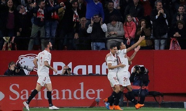 Barca 2-2 Seville: Tuyệt phẩm của Messi ! - Hình 1