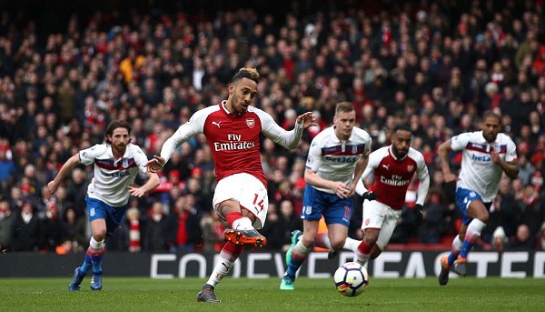 Arsenal 3 – 0 Stoke City: Hiệp hai bùng nổ, nhấn chìm đối thủ - Hình 1