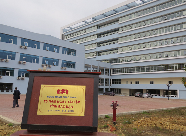 Thêm một vụ hành hung bác sĩ và điều dưỡng tại bệnh viện