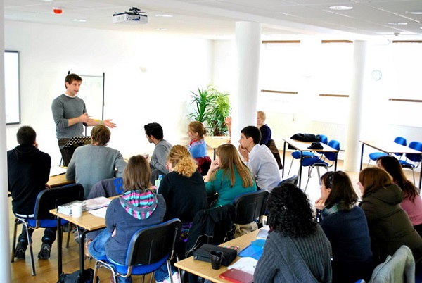 Sinh viên năm nhất làm gì để không hối hận khi ra trường?