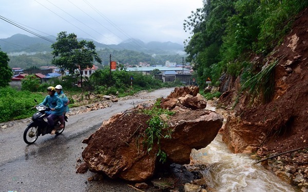Dự báo thời tiết ngày 7/4: Cảnh báo nguy cơ xảy ra sạt lở đất ở vùng núi phía Bắc