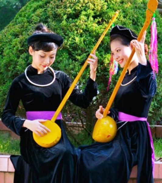 Cây đàn Tính – Bảo vật của đồng bào dân tộc Tày
