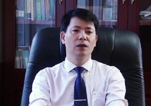 Chưa đủ tiêu chuẩn, Giám đốc Học viện Phụ nữ vẫn bổ nhiệm vợ làm trưởng phòng?