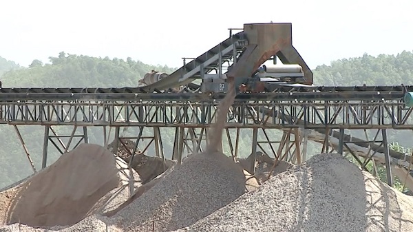 Tăng cường quản lý cát sỏi, chống đầu cơ tăng giá