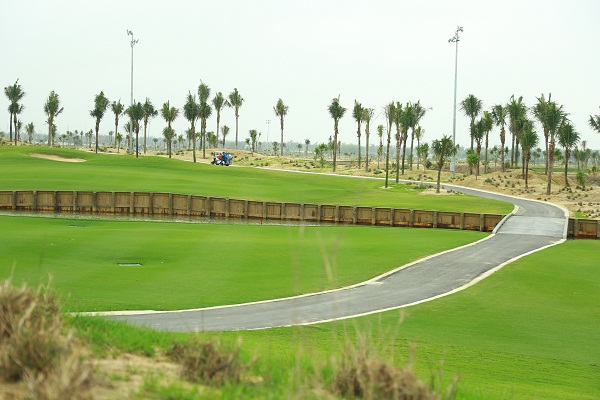 Khai trương sân golf phong cách bờ kè (bulkhead style) đầu tiên tại châu Á - Hình 2