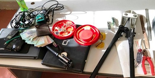 Bắt đạo chích đi ô tô, đột nhập chung cư trộm nhiều tài sản