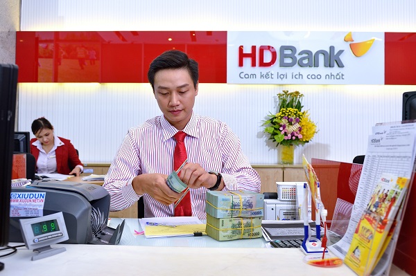 HDBank dự kiến chia cổ tức tới 35% - Hình 1