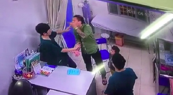 Lại thêm vụ người nhà bệnh nhân hành hung Bác sĩ tại Bệnh viện Xanh Pôn