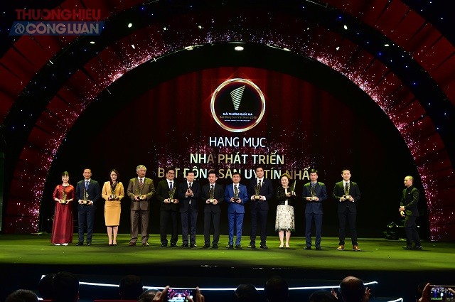 Tập đoàn Phúc Khang được tôn vinh tại Giải thưởng Quốc gia Bất động sản Việt Nam 2018 - Hình 1