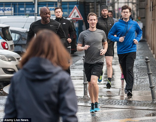 Chi 7 triệu USD để bao vệ CEO Facebook Mark Zuckerberg - Hình 1