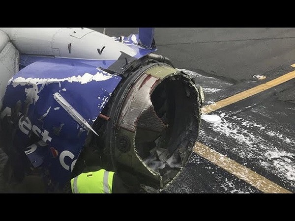 Máy bay chở gần 150 hành khách bị nổ động cơ khiến 8 người thương vong - Hình 1