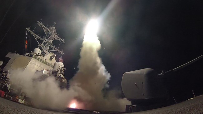 Liên quân Mỹ nã tên lửa vào Syria: Cuộc chiến nhìn từ hai phía - Hình 4