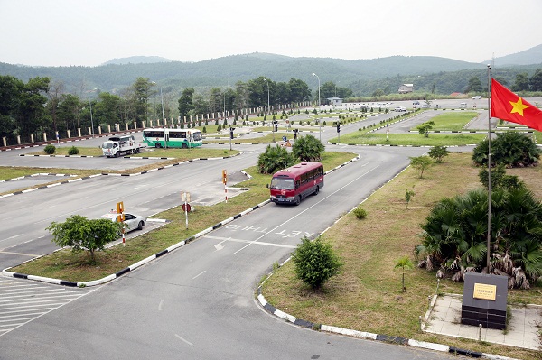 Sẽ tăng số lượng câu hỏi sát hạch lái xe trong thời gian tới