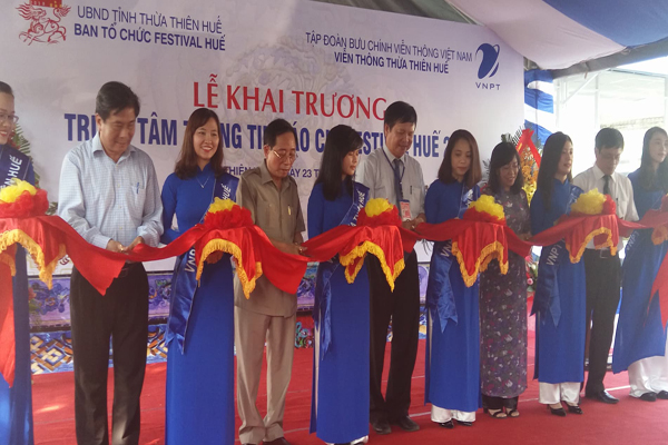 Khai trương Trung tâm Thông tin báo chí Festival Huế 2018