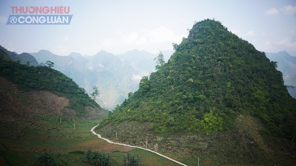 Hà Giang tháng 4 đẹp say đắm lòng người - Hình 2