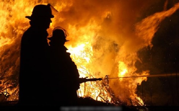 Indonesia: Hỏa hoạn kinh hoàng ở giếng dầu, ít nhất 10 người thiệt mạng