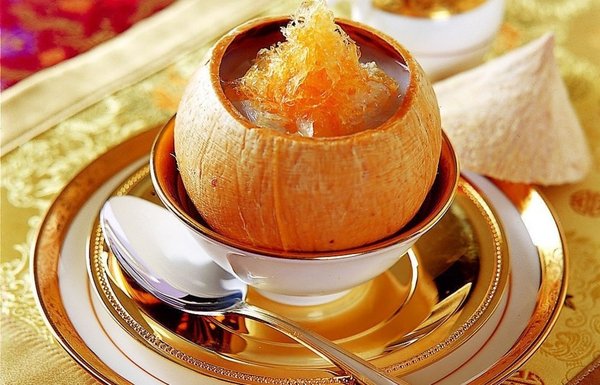 Đại gia Trung Quốc "thi nhau" mua yến sào 300 triệu đồng/kg của Việt Nam