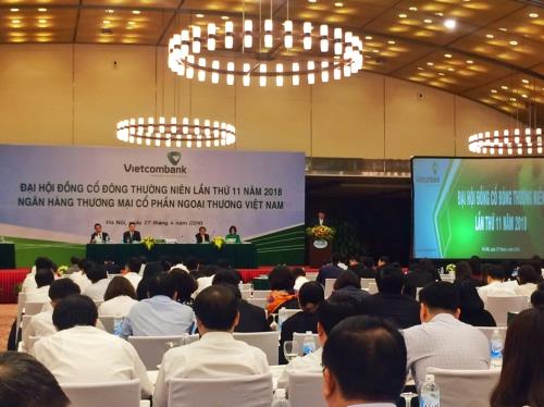 Đại hội cổ đông Vietcombank: Vì sao cổ tức giảm dần qua các năm dù lợi nhuận tăng mạnh?