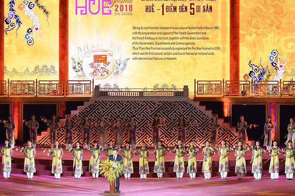 Ấn tượng lễ Khai mạc Festival Huế 2018 - Hình 1