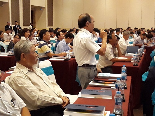 ĐHĐCĐ Hòa Bình Corp: Lợi nhuận tăng nhưng cổ đông vẫn lo lắng - Hình 2