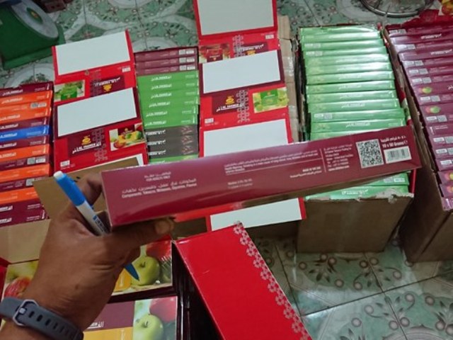 Nghệ An: Hơn 5.500 gói shisha không giấy tờ trên xe khách