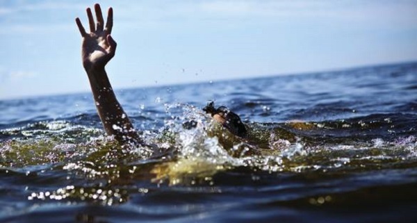 Nữ du khách bị đuối nước trong lúc tắm biển ở đảo Ti-tốp - Hình 1