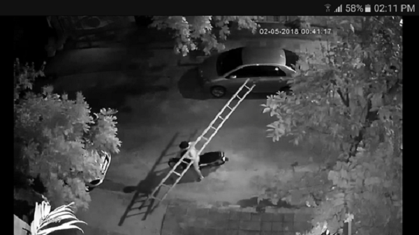 Truy tìm thanh niên vác thang dài 5m đi trộm cắp tài sản