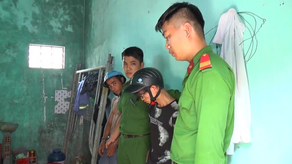 Đà Nẵng: Bắt giữ 2 đối tượng mua bán, tàng trữ trái phép chất ma túy