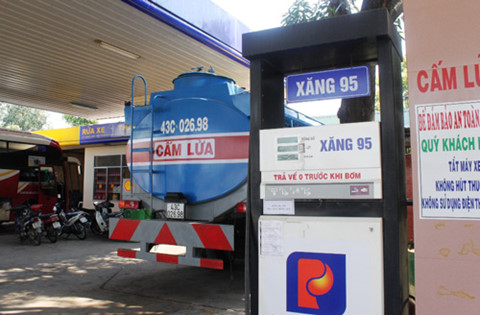 Bỏ xăng 95 - đi ngược quy luật thị trường?