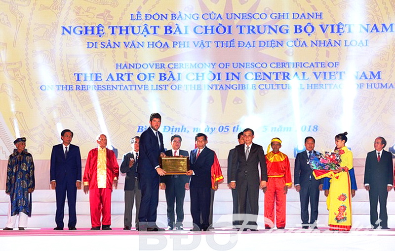 “Nghệ thuật Bài Chòi Trung Bộ Việt Nam” trở thành Di sản văn hóa phi vật thể đại diện của nhân loại - Hình 2