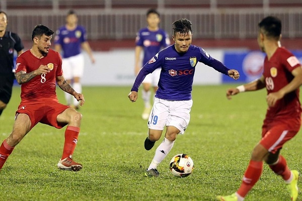 Quang Hải chơi bùng nổ: CLB Hà Nội giành chiến thắng 4-1 trước CLB TP.HCM - Hình 1