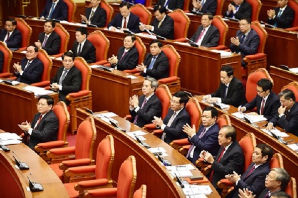 ​Đề án về công tác cán bộ trình Hội nghị TƯ 7 sẽ ngăn tình trạng 'cả họ làm quan'