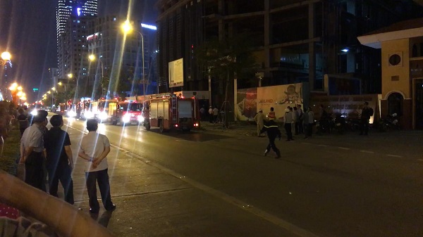 Cháy lớn tại tòa nhà MB Grand Tower trên đường Lê Văn Lương - Hình 2