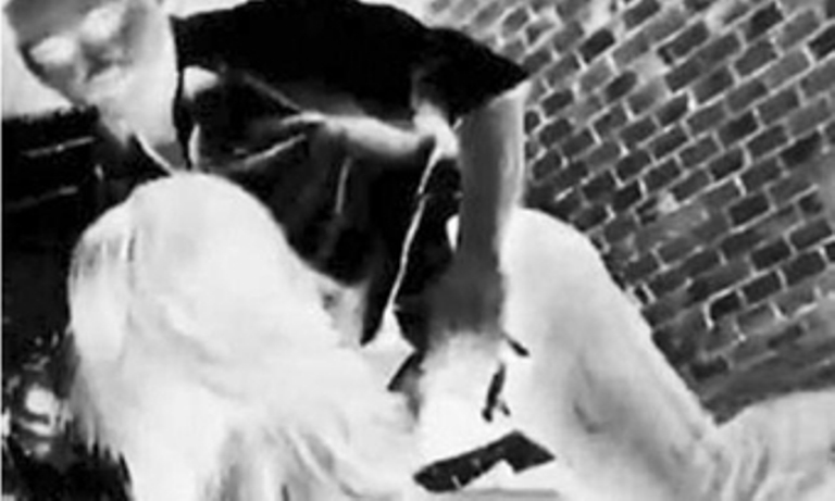 Người phụ nữ bị hiếp dâm ngay lần đầu gặp người đàn ông lạ!