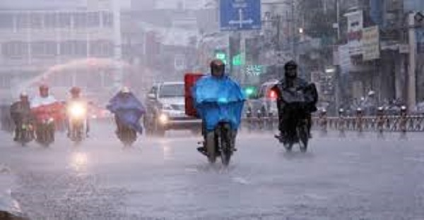 Bắc Bộ và Thanh Hóa mưa dông trên diện rộng, đề phòng xảy ra tố lốc