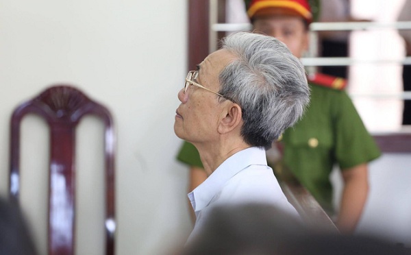 Tội phạm ấu dâm và đôi điều suy ngẫm về bản án 18 tháng tù treo…